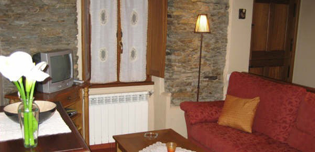 Apartamentos Rurales Romallande