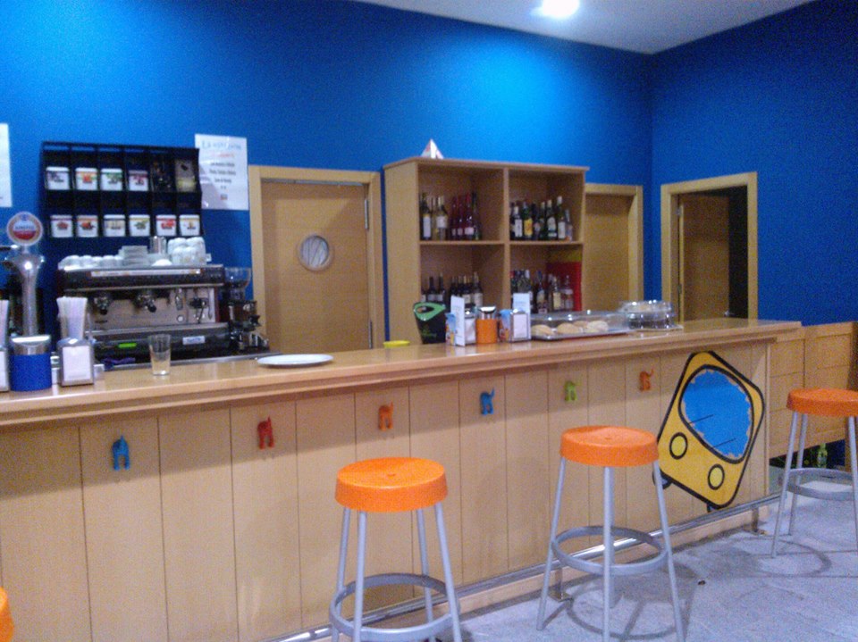 Cafeteria estacin de autobuses de Navia