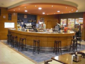 Cafetera Centro Comercial Familila
