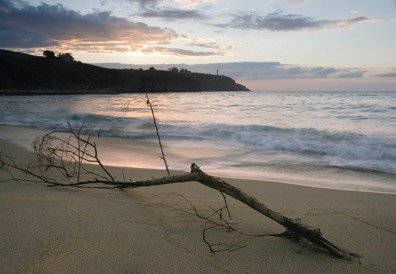 Playa de Frejulfe en el concejo de Navia - Asturias
